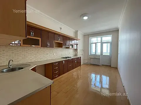 Satılır 3 otaqlı yeni tikili 117 m²