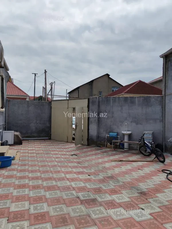 Satılır 3 otaqlı həyət evi 70 m²