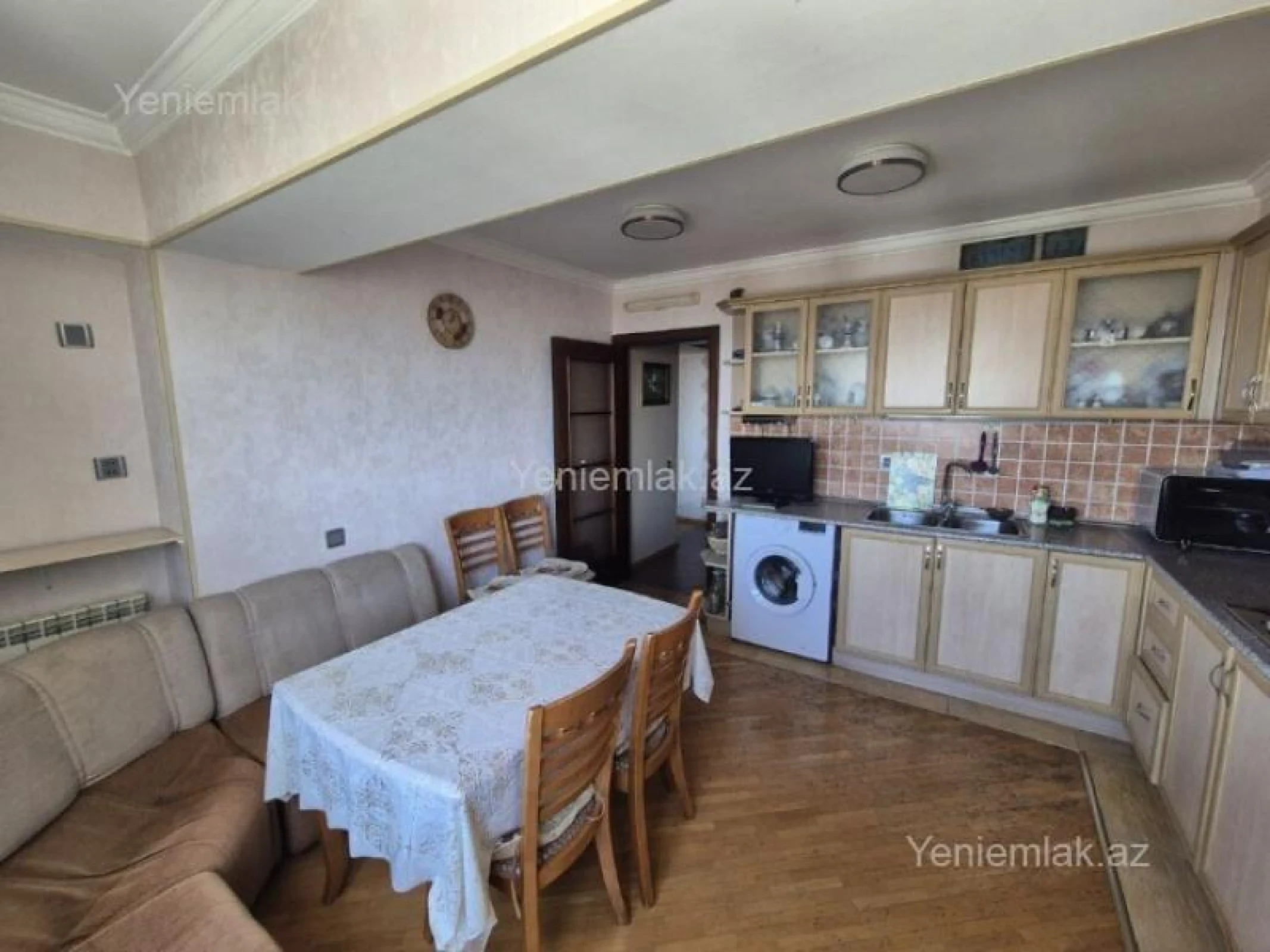 Satılır 2 otaqlı yeni tikili 65 m²