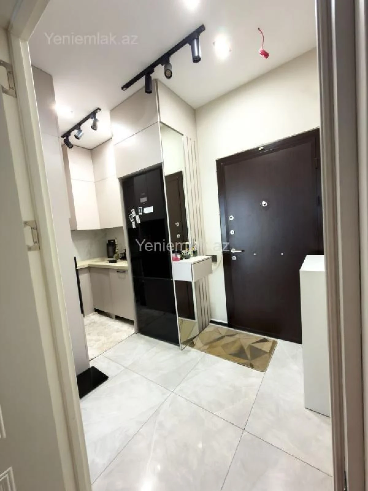 Satılır 2 otaqlı yeni tikili 43 m²