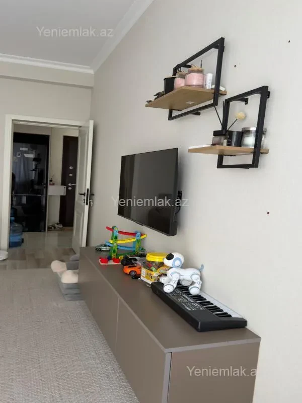 Satılır 2 otaqlı yeni tikili 43 m²