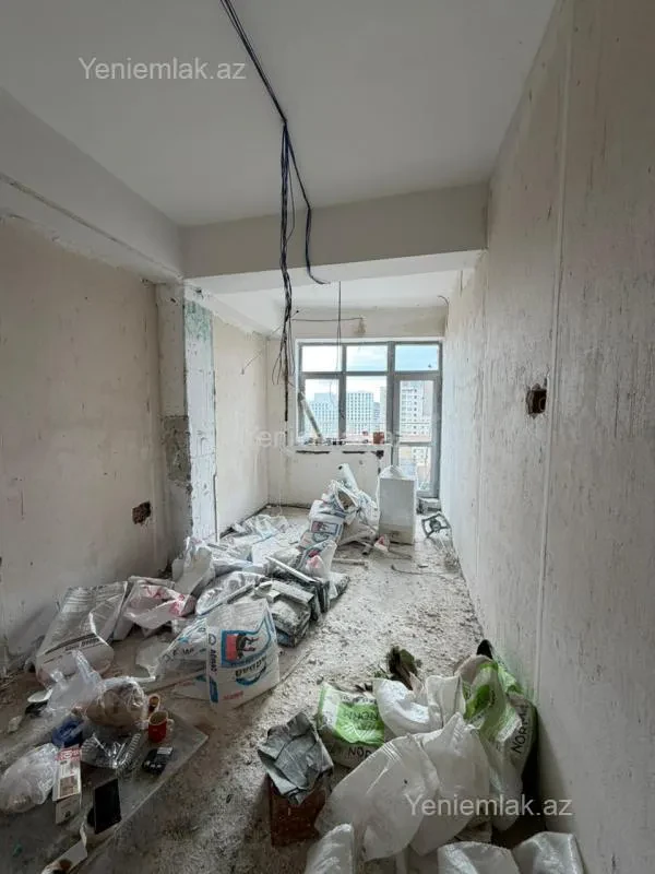 Satılır 3 otaqlı yeni tikili 125 m²