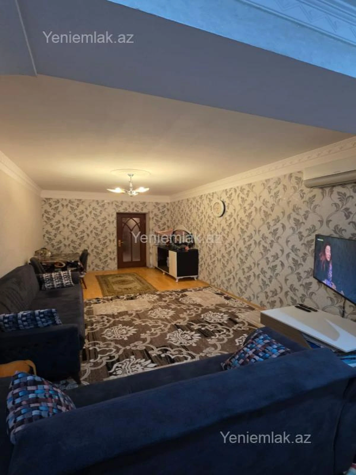Satılır 2 otaqlı köhnə tikili 56 m²