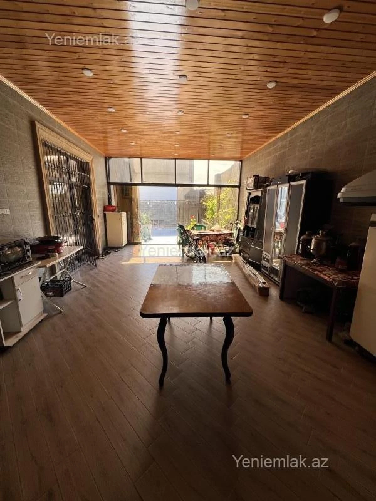 Satılır 7 otaqlı həyət evi 500 m²