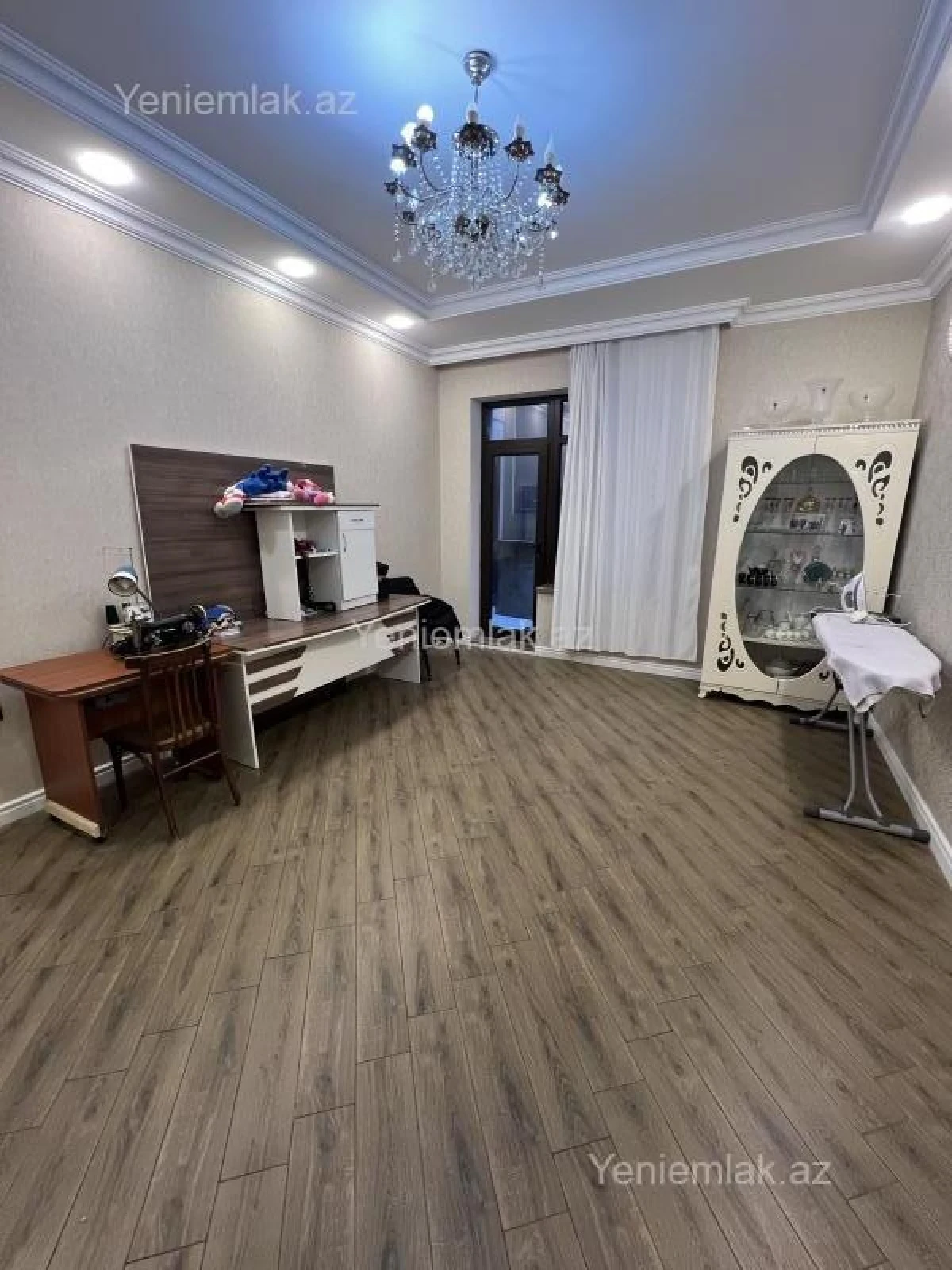 Satılır 7 otaqlı həyət evi 500 m²
