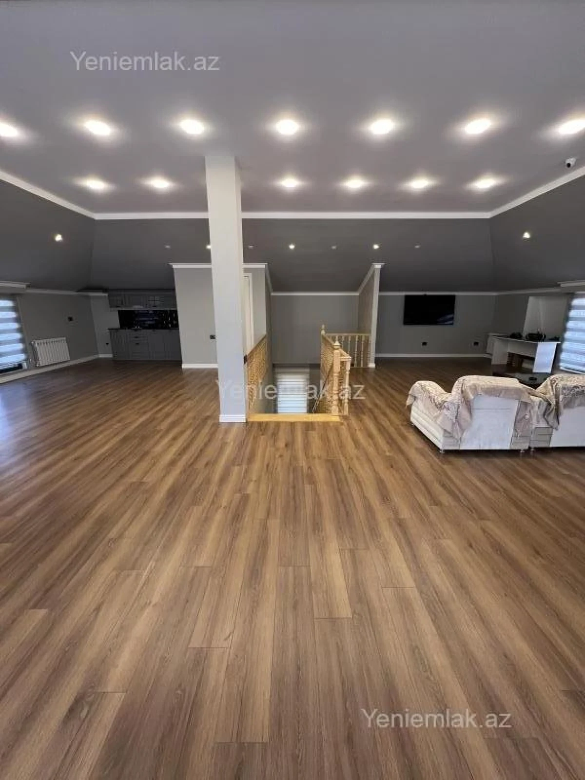 Satılır 7 otaqlı həyət evi 500 m²
