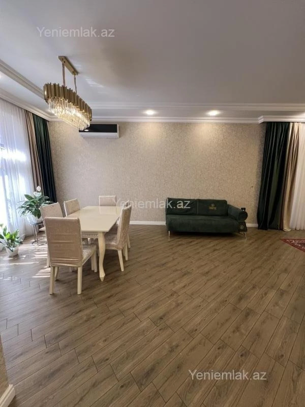 Satılır 7 otaqlı həyət evi 500 m²