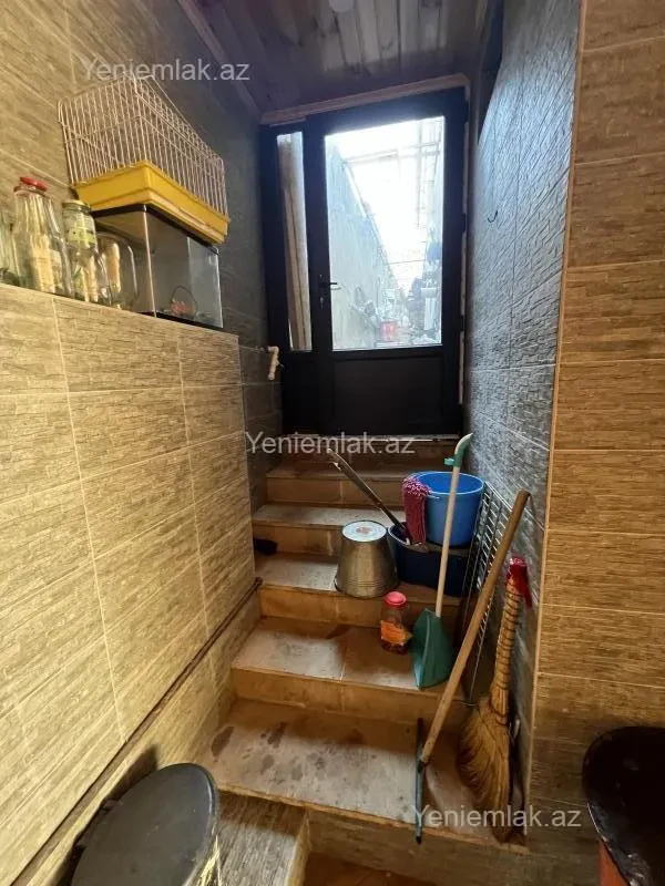 Satılır 7 otaqlı həyət evi 500 m²