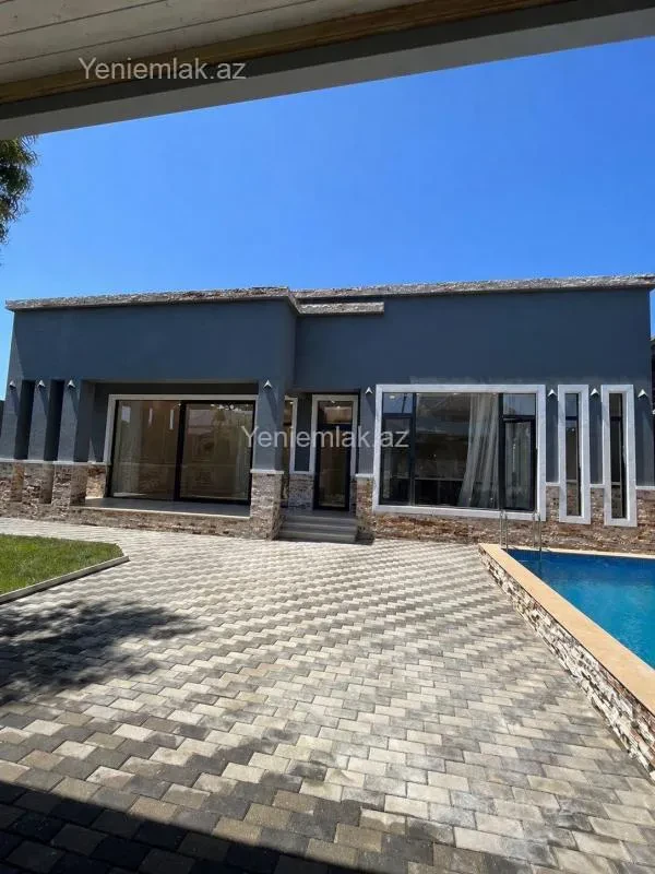Satılır 5 otaqlı həyət evi 250 m²
