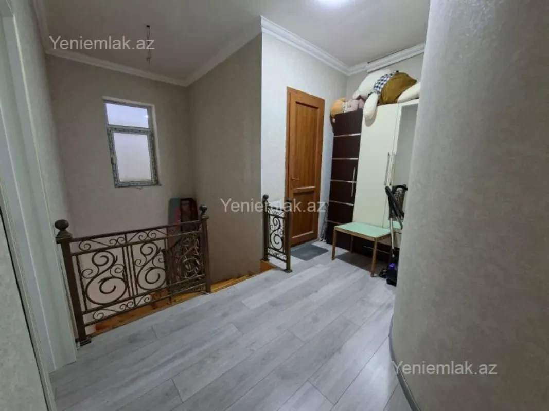Satılır 5 otaqlı həyət evi 150 m²