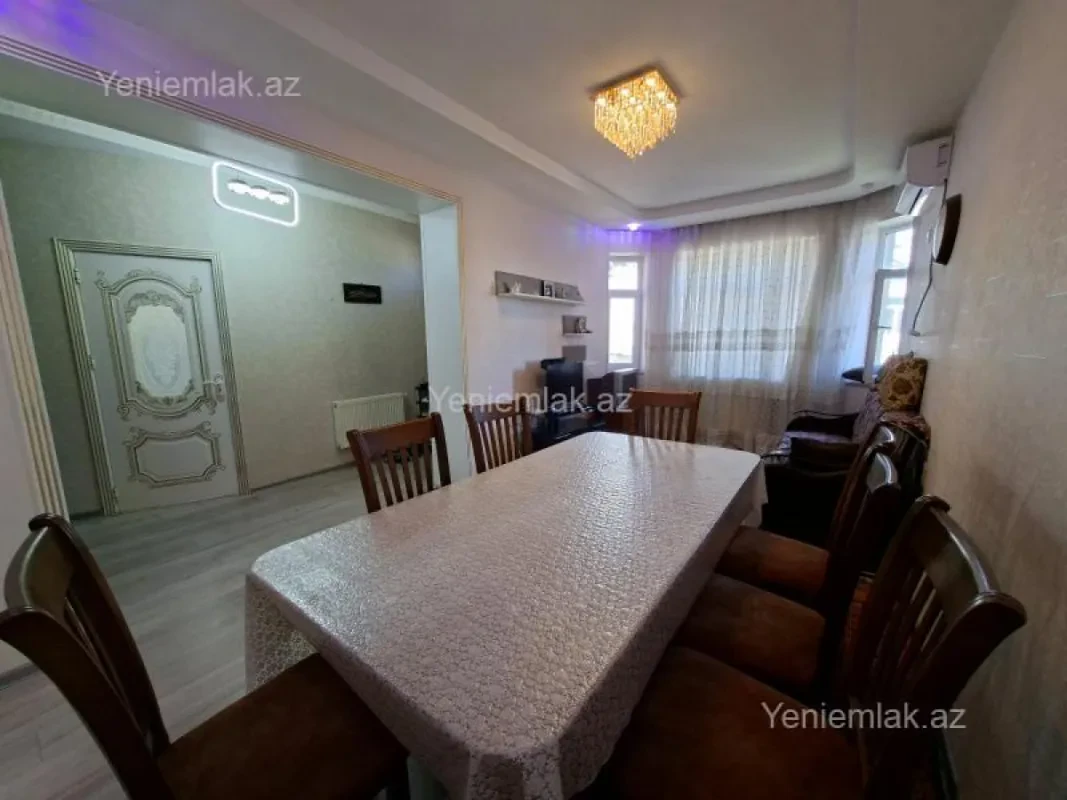 Satılır 5 otaqlı həyət evi 150 m²