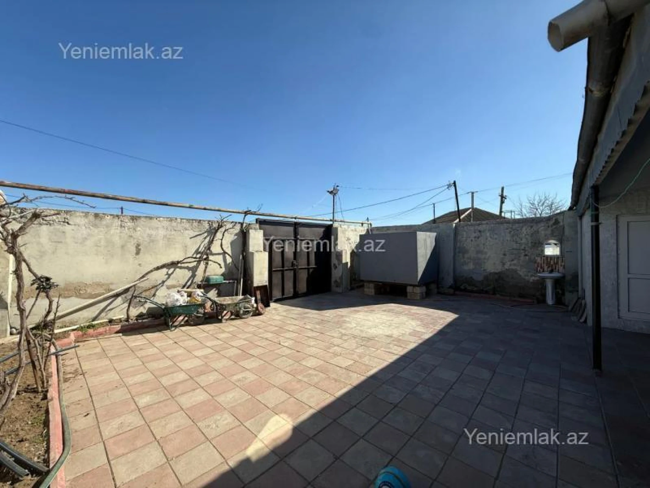 Satılır 3 otaqlı həyət evi 90 m²