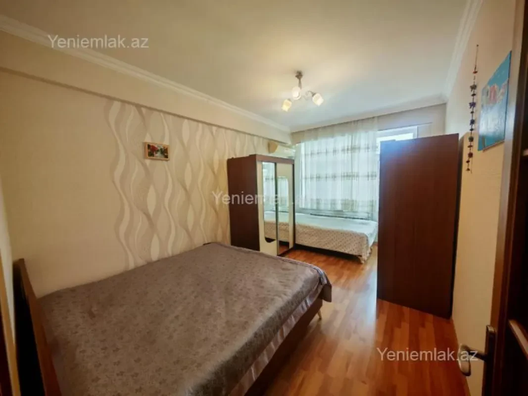 Satılır 1 otaqlı yeni tikili 42 m²
