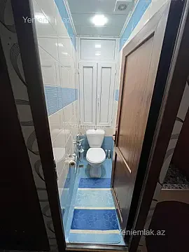 Satılır 3 otaqlı köhnə tikili 80 m²