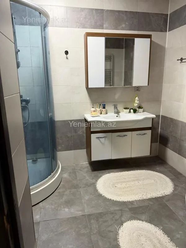 Satılır 3 otaqlı yeni tikili 90 m²