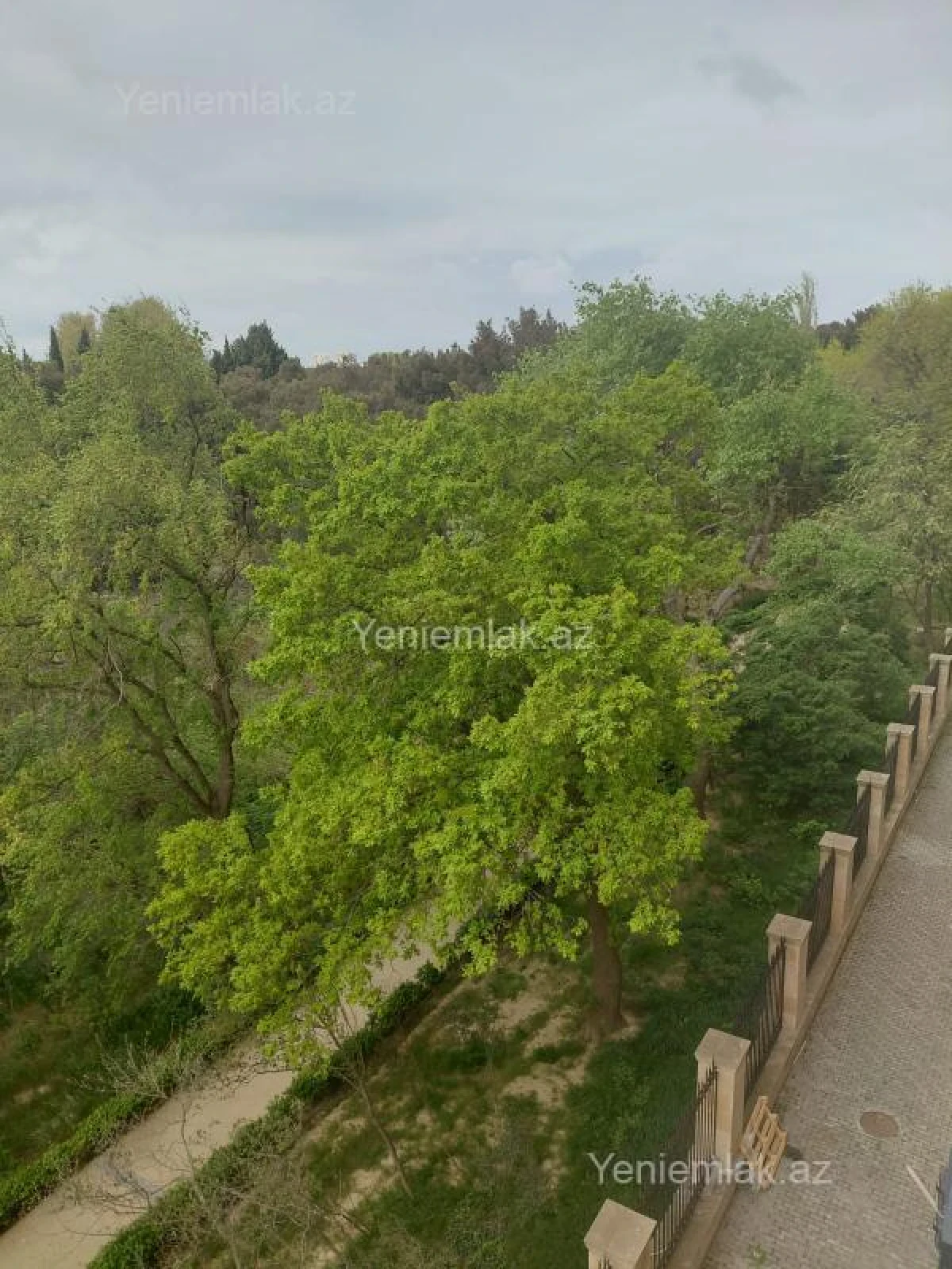 Satılır 4 otaqlı yeni tikili 110 m²