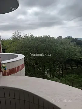 Satılır 4 otaqlı yeni tikili 110 m²