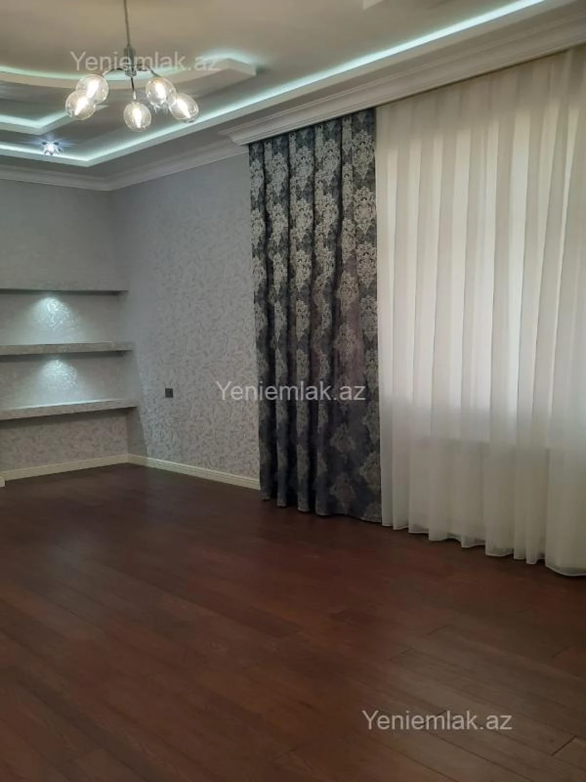 Satılır 4 otaqlı yeni tikili 110 m²