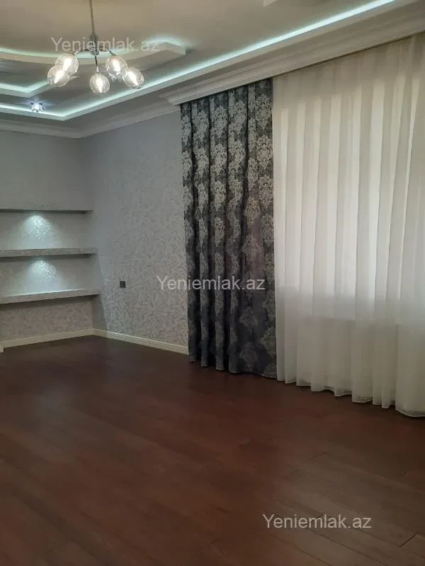 Satılır 4 otaqlı yeni tikili 110 m²