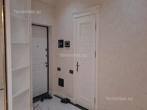 Satılır 4 otaqlı yeni tikili 110 m²