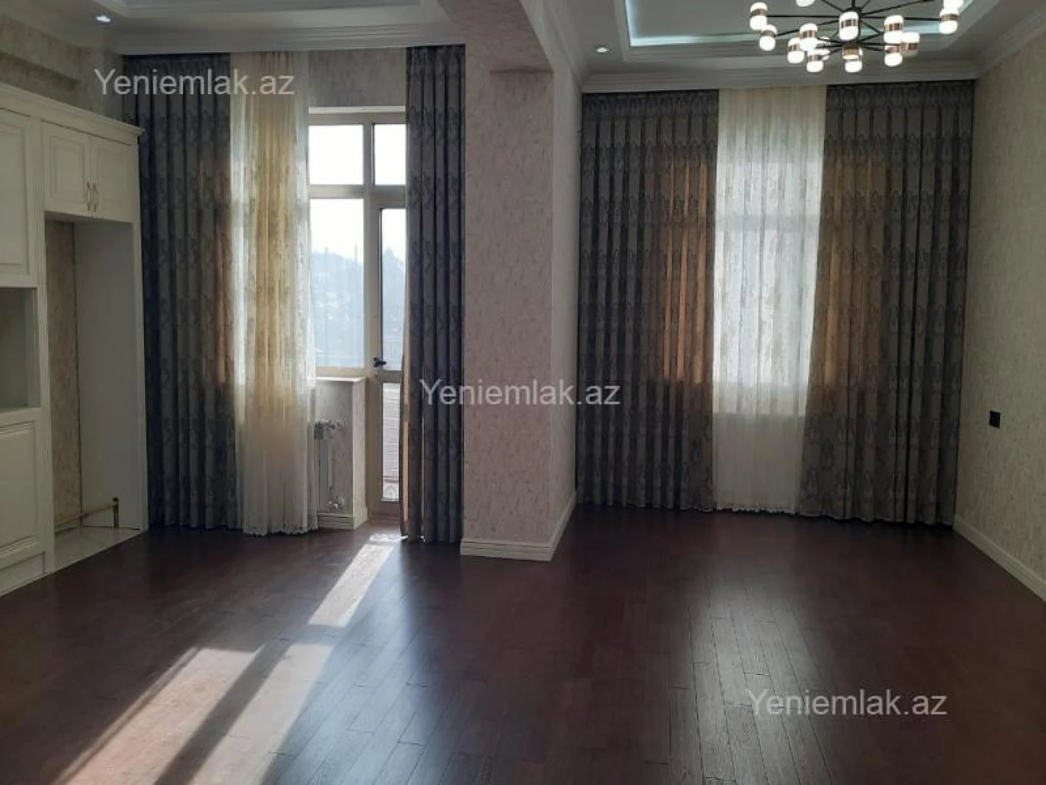 Satılır 4 otaqlı yeni tikili 110 m²