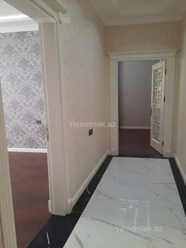 Satılır 4 otaqlı yeni tikili 110 m²