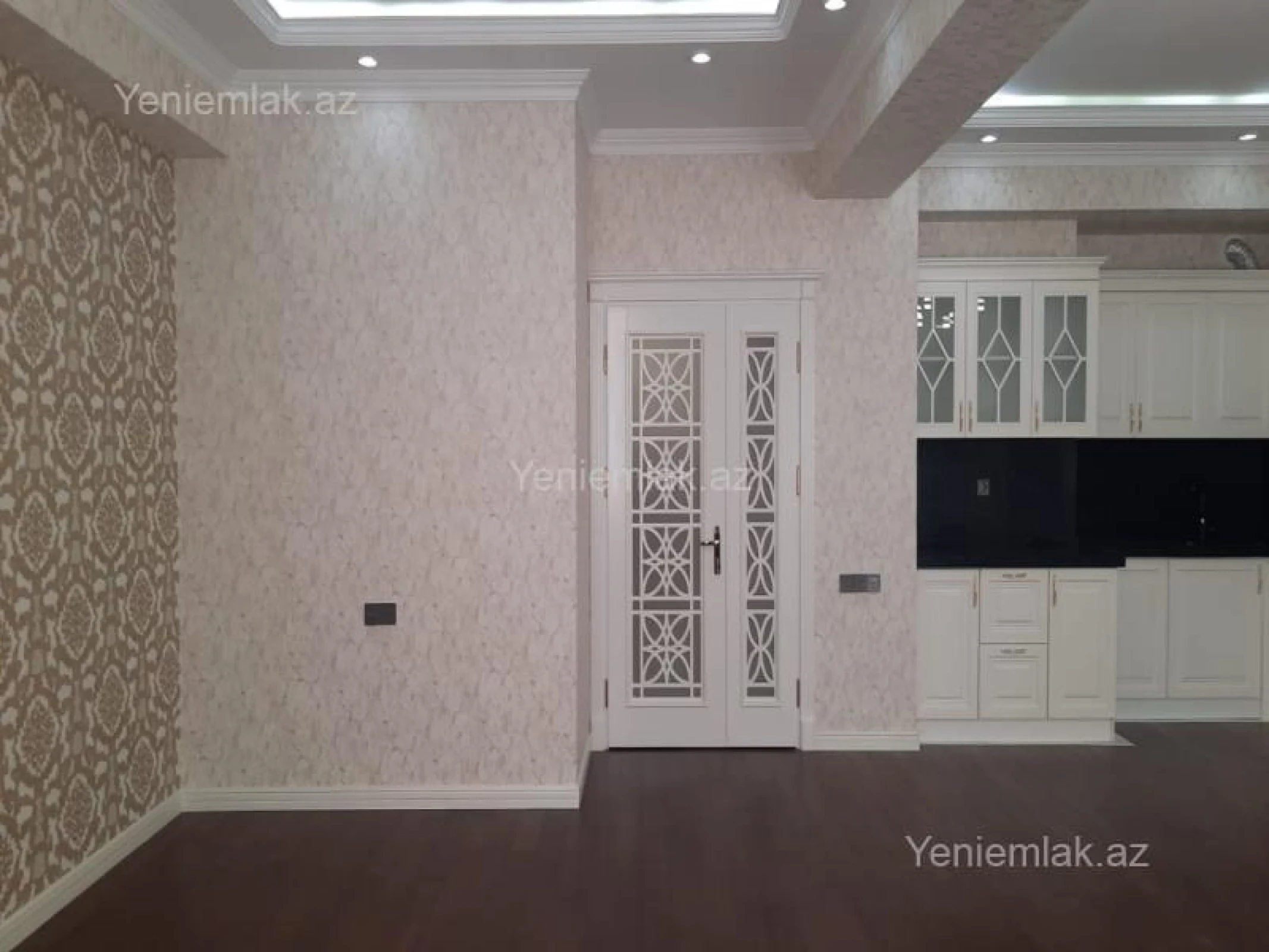 Satılır 4 otaqlı yeni tikili 110 m²