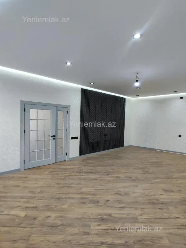 Satılır 4 otaqlı həyət evi 200 m²
