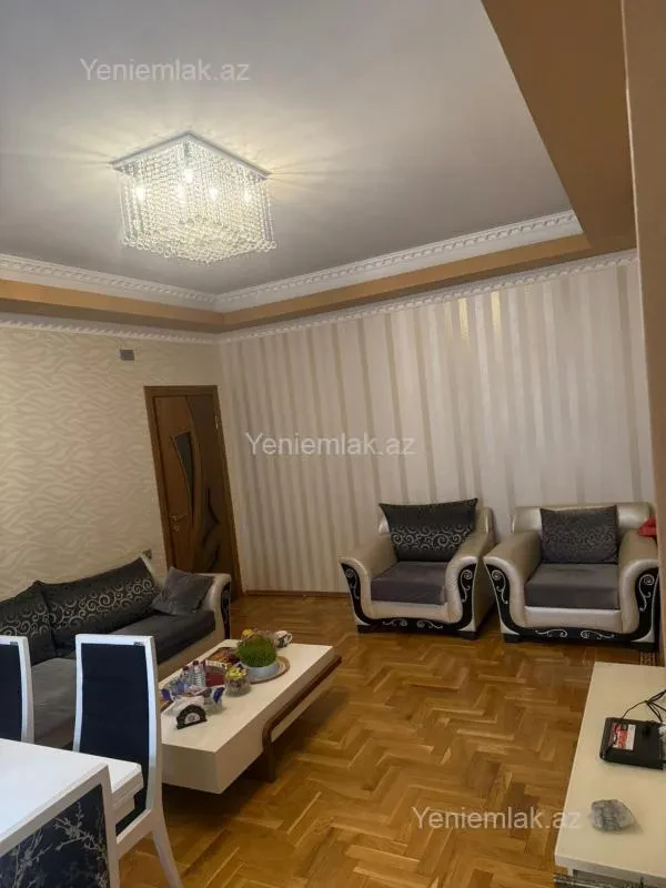 Satılır 3 otaqlı yeni tikili 128 m²