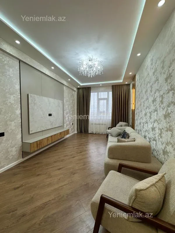 Satılır 3 otaqlı yeni tikili 80 m²