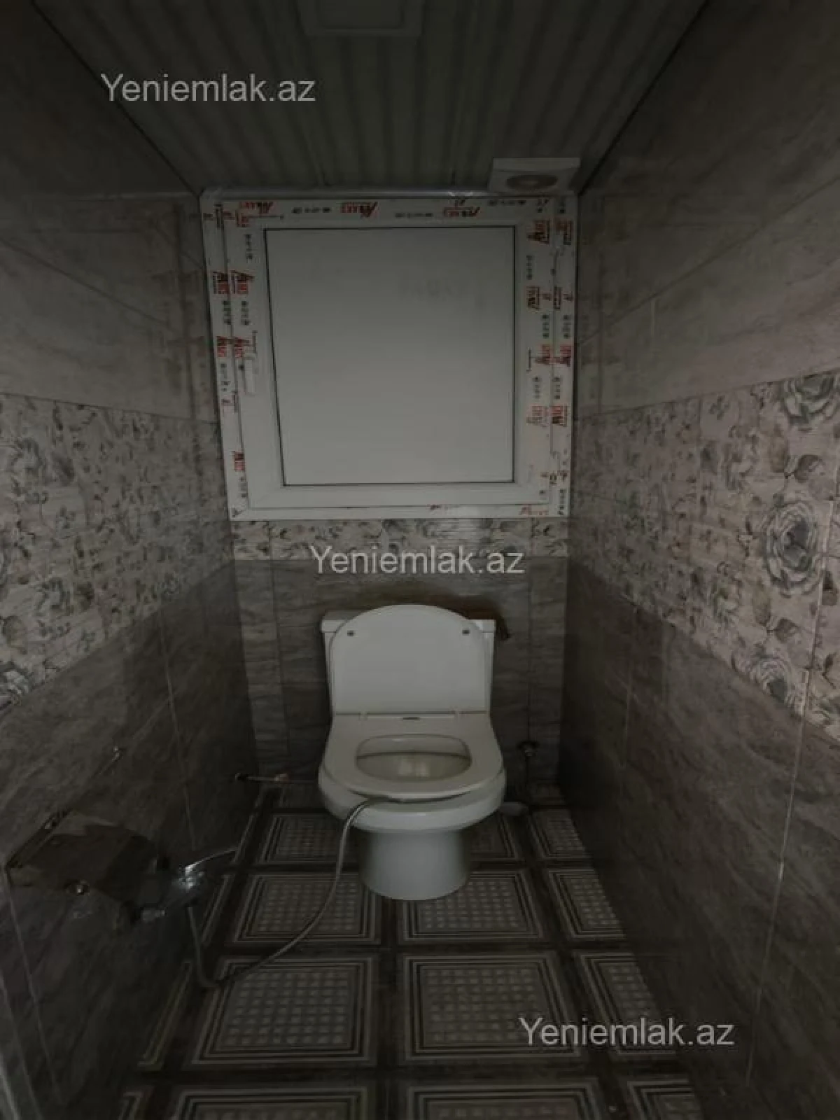 Satılır 3 otaqlı köhnə tikili 80 m²