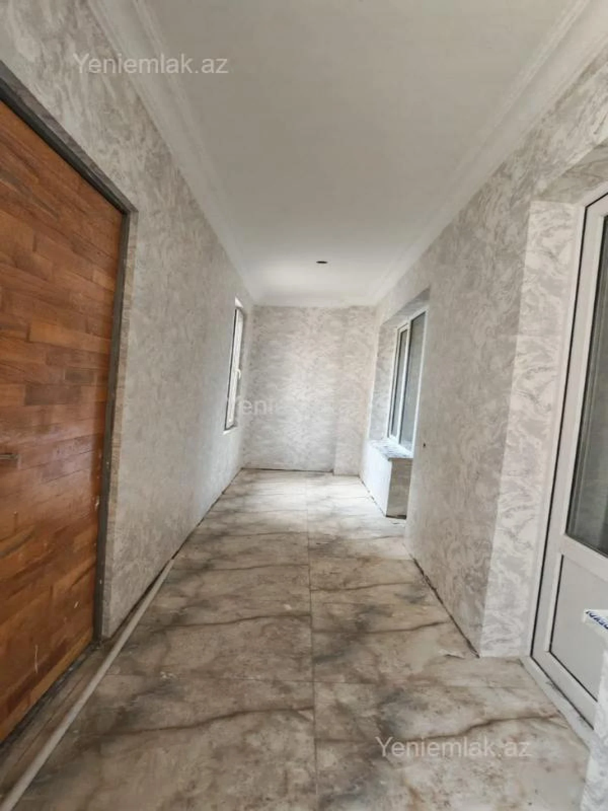 Satılır 3 otaqlı köhnə tikili 80 m²