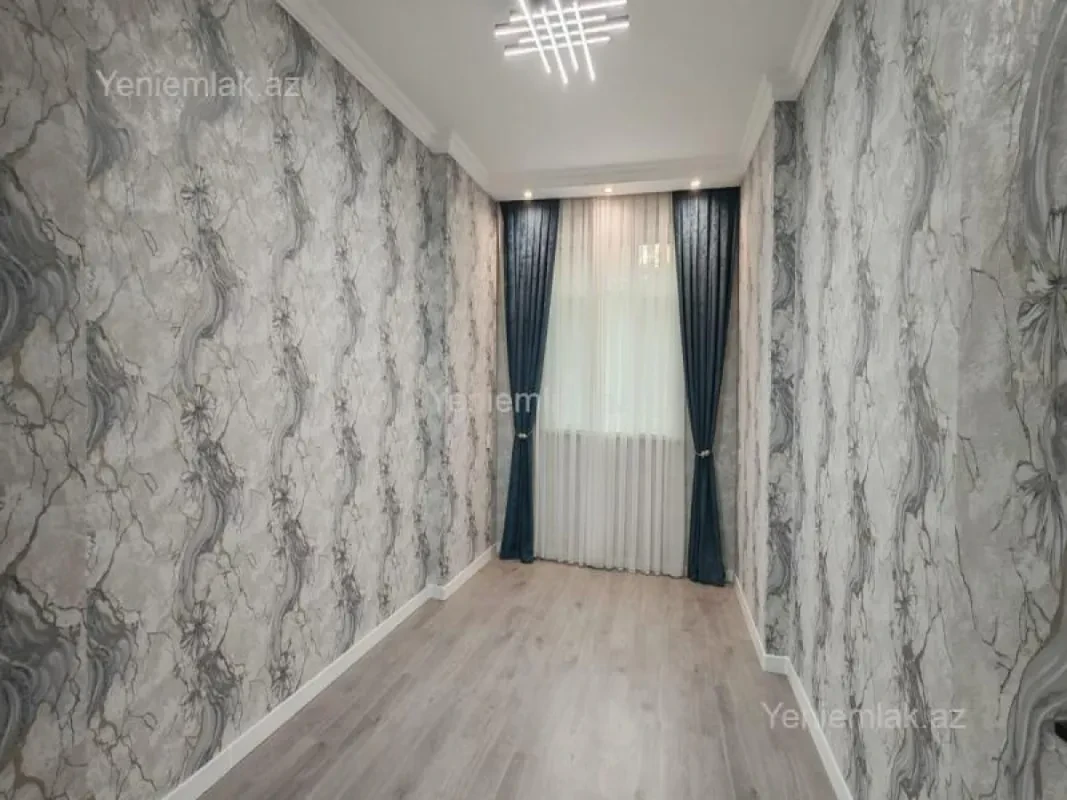 Satılır 3 otaqlı köhnə tikili 80 m²