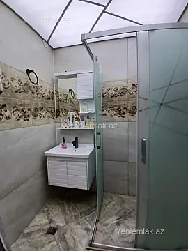 Satılır 4 otaqlı köhnə tikili 86 m²