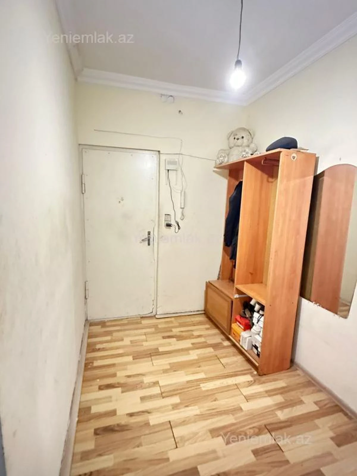 Satılır 4 otaqlı köhnə tikili 80 m²