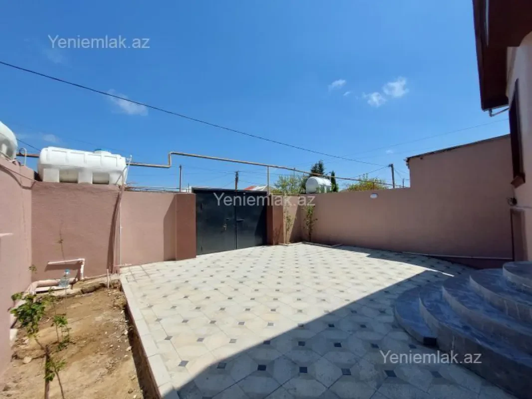 Satılır 4 otaqlı həyət evi 110 m²