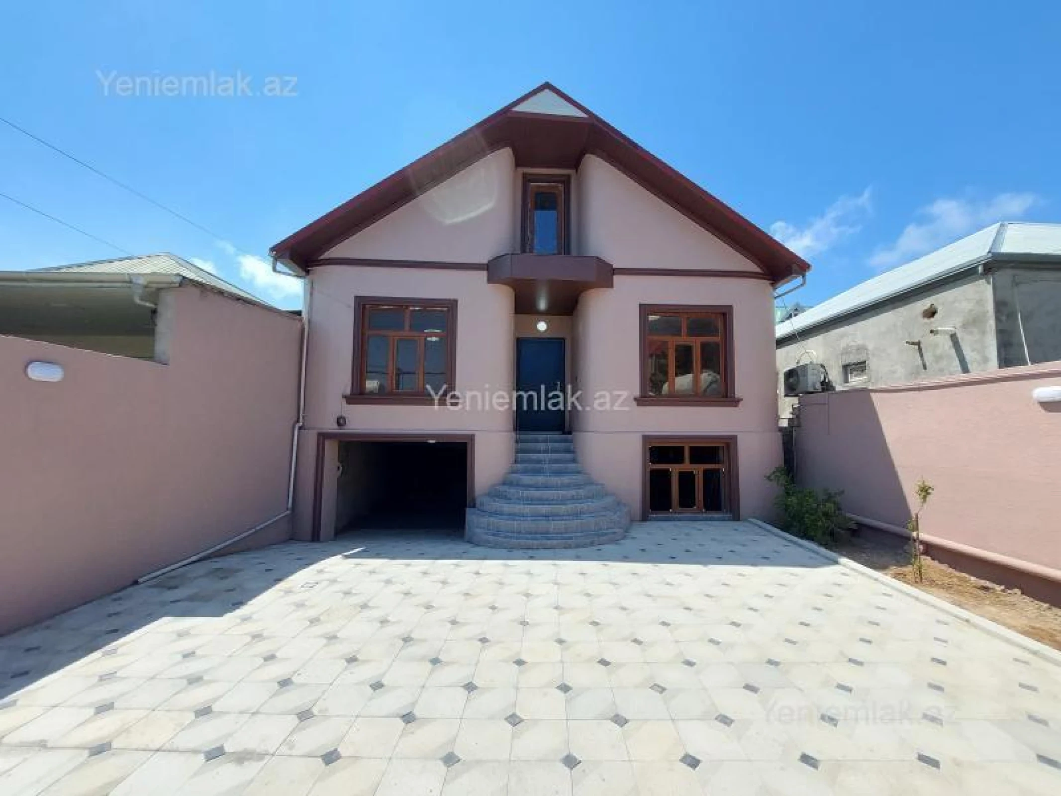 Satılır 4 otaqlı həyət evi 110 m²