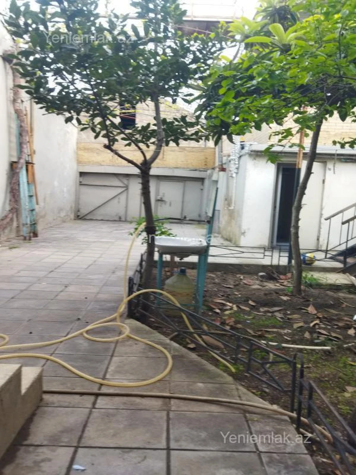 Satılır 2 otaqlı həyət evi 60 m²