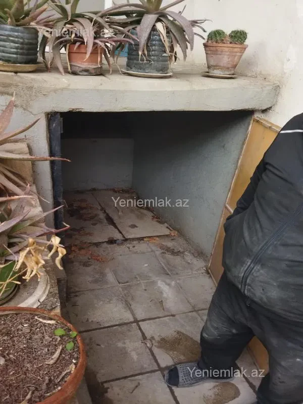 Satılır 2 otaqlı həyət evi 60 m²