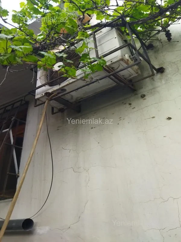 Satılır 2 otaqlı həyət evi 60 m²