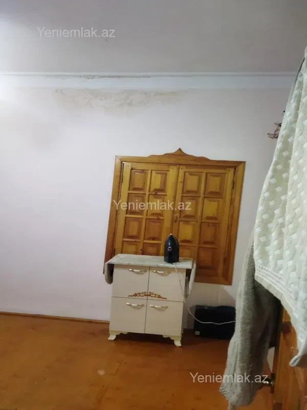 Satılır 2 otaqlı həyət evi 60 m²