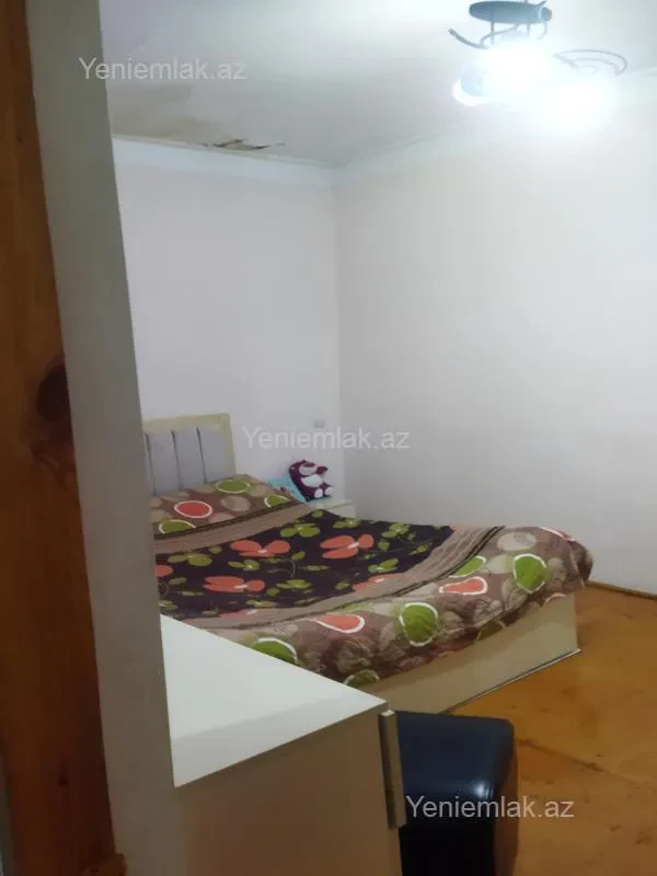 Satılır 2 otaqlı həyət evi 60 m²