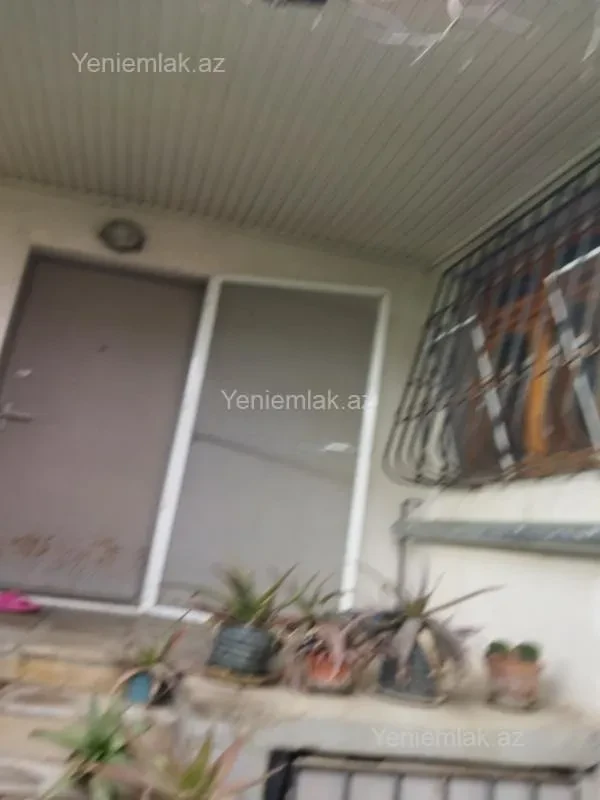 Satılır 2 otaqlı həyət evi 60 m²