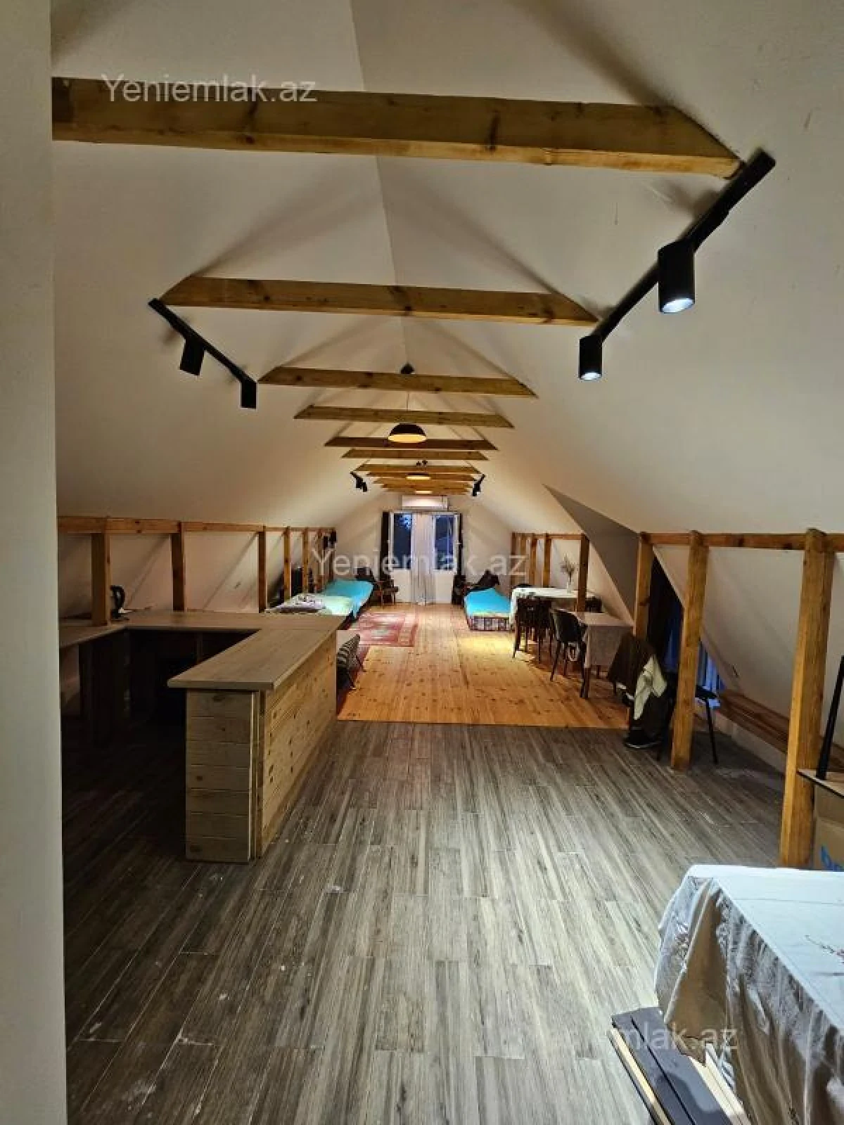 Satılır 4 otaqlı həyət evi 160 m²