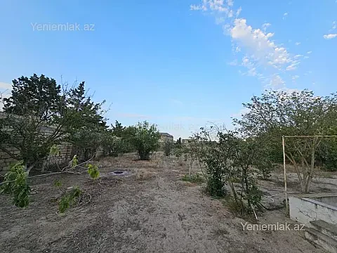 Satılır 4 otaqlı həyət evi 160 m²