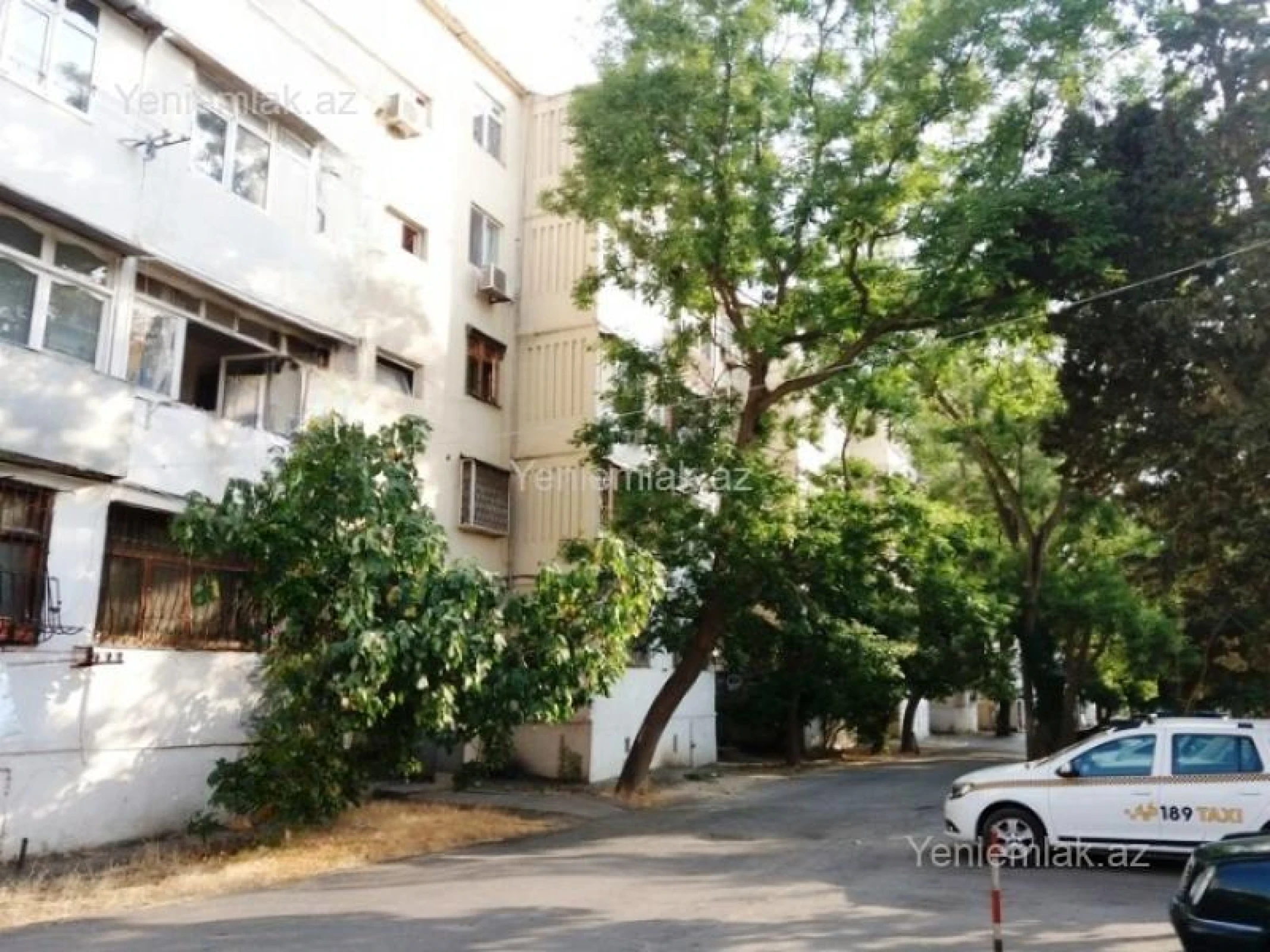 Satılır 2 otaqlı köhnə tikili 50 m²