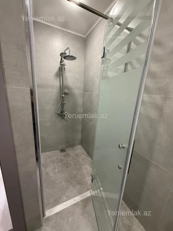 Satılır 2 otaqlı yeni tikili 65 m²
