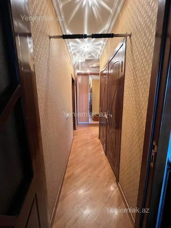 Satılır 3 otaqlı köhnə tikili 85 m²