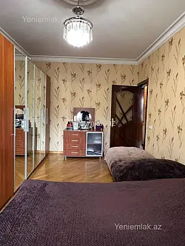 Satılır 3 otaqlı köhnə tikili 85 m²