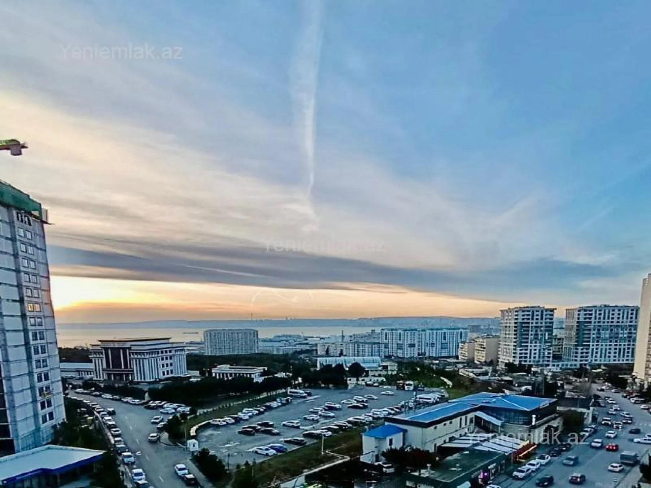 Satılır 2 otaqlı yeni tikili 70 m²